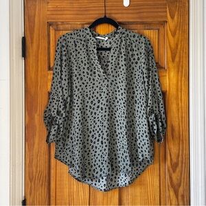 Lush Olive and Black Leopard Print Blouse Women’s Size M